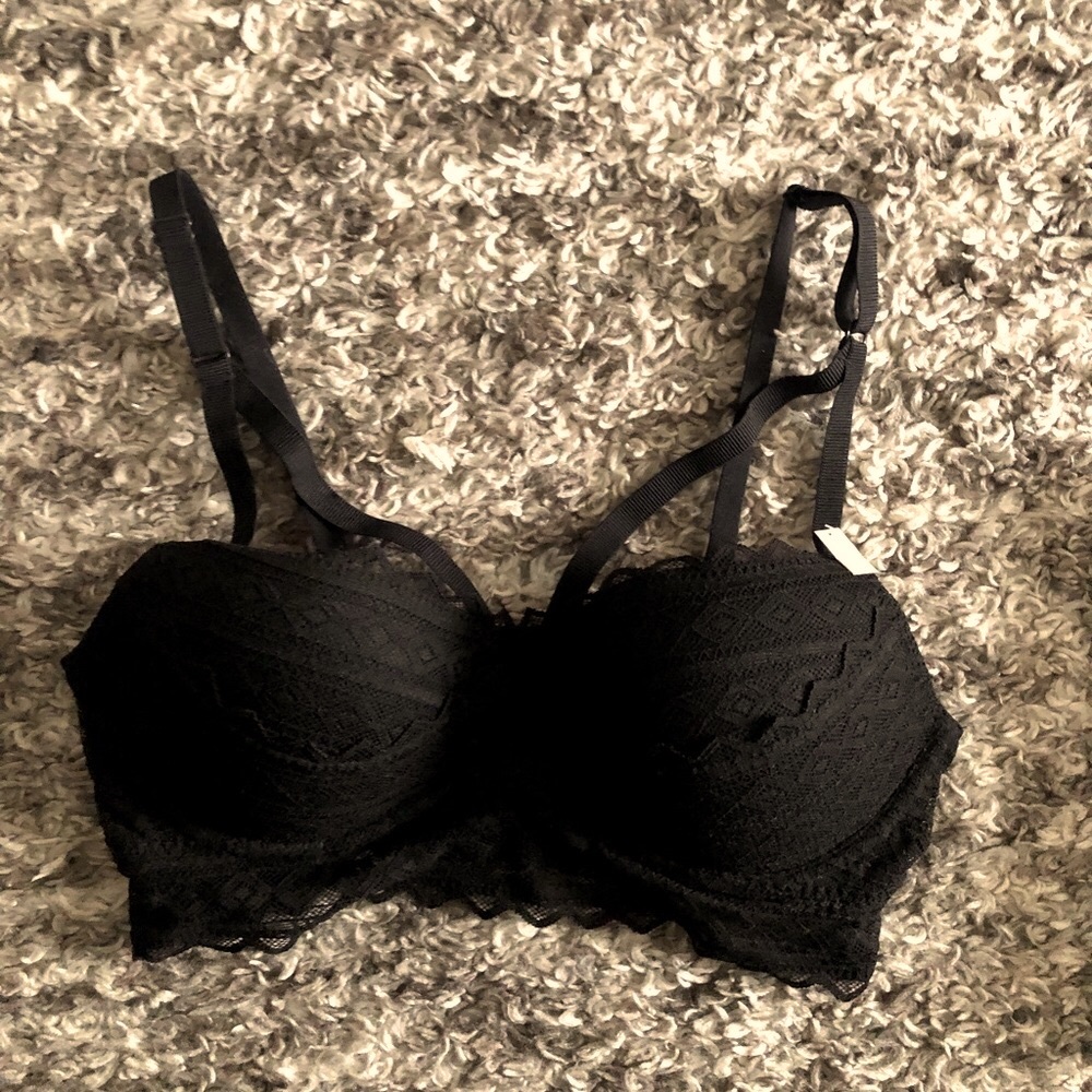 *NEW*Victoria Secret Lace Black Bra